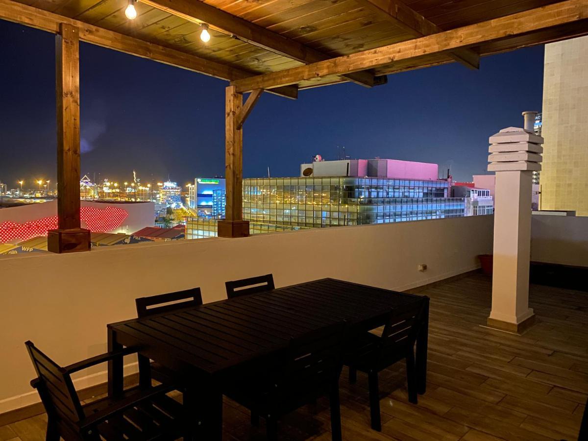 Holiday Home & Rooftop Lounge Лас-Пальмас-де-Гран-Канарія Екстер'єр фото